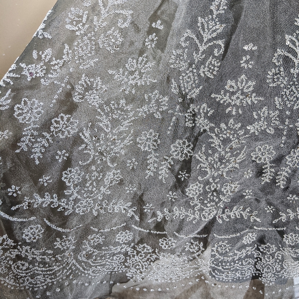 Wendye Chaitin Halter Embroidered Formal Dress - Picture 4 of 8